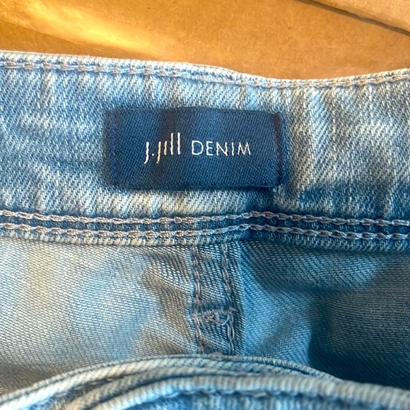 JJill Authentic Fit Denim Slim Ankle Size 8 - Picture 9 of 14